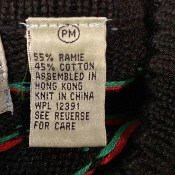 Vintage Christmas Sweater Hand Embroidered Petite Medium - Picture 10 of 10